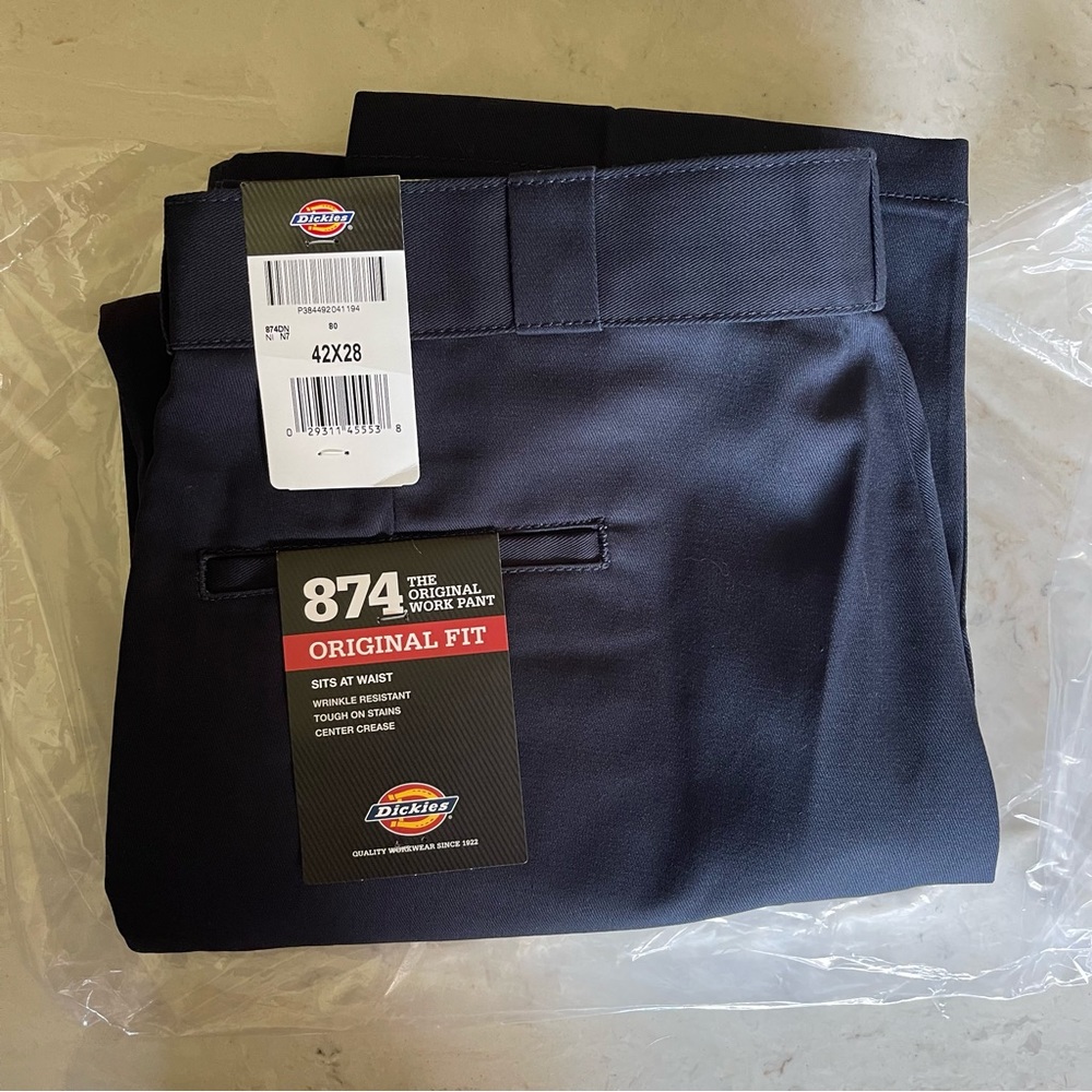 NWT 42x28 Original Fit Dickies